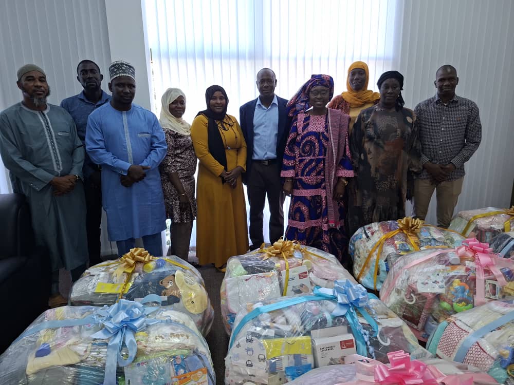 Handover of Hampers to Second-Born Babies of the Year